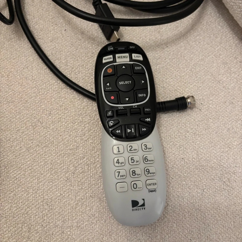 DIRECTV Genie Mini with Remote - Picture 5 of 5